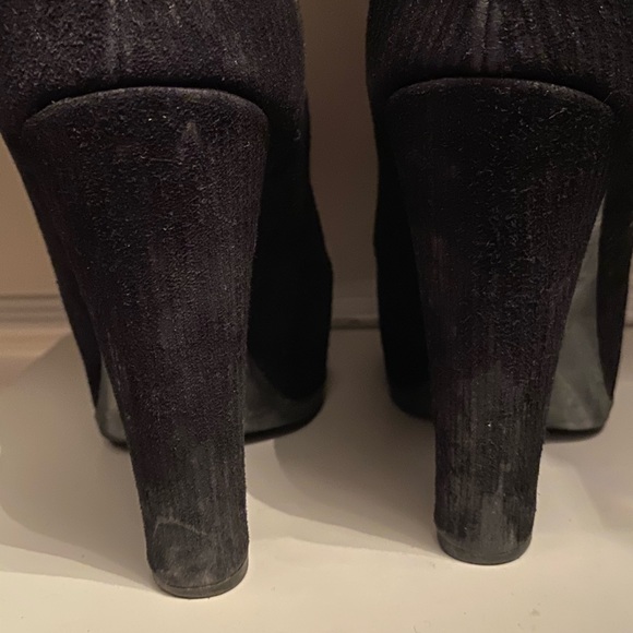 Fendi Suede High Heeled Boots Size 38 1/2 - Picture 12 of 15